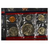 US Mint Uncirculated Coin Sets (24)