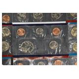 US Coins Collection in 2x2 Flips - Assorted Pennies, Nickels, Dimes & Quarters Lot Of 22