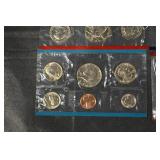 US Coins Collection in 2x2 Flips - Assorted Pennies, Nickels, Dimes & Quarters Lot Of 22