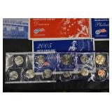 United States Mint Uncirculated Coin Set - Philadelphia & Denver (Assorted Years 2001-2005) Lot Of 13
