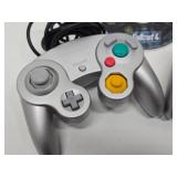 2 Nintendo Gamecube Controllers & Xbox One Game