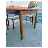 Wonderful Danish Modern Teak Wood Mobler Ansagar Expandable Dining Table w/Set of 4 J.L. MOLLER Chairs