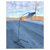 Working Contemporary Black Metal Arc Floor Lamp