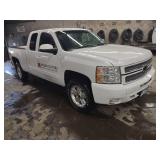 2012 Chevrolet Silverado...