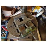 Duracraft 17" Drill Press with Vise...