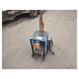 Miller Thunderbolt AC/DC 230 Amp Ar...