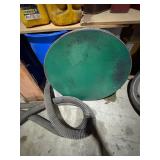 Round Table Creeper and 2 exhaust hoses