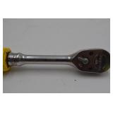 Snap-on socket wrench