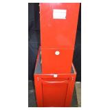 Crarftsman 3 Teir tool chest on wheels