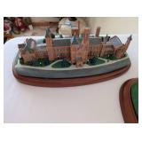 Set of 5 Historical Washington DC Landmark Miniature Replicas with Certificate