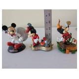 Set of 7 Disney Figurines with Certificate - Mickey Mouse and Winnie the Pooh
