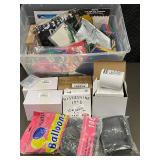 Amazon Returns Box 50 random items, Balloons, Gadgets, Keyrings, Cards,Mug & Party Supplies