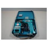 Makita 10mm Cordless Drill