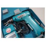 Makita 10mm Cordless Drill