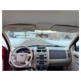 2008 FORD ESCAPE XLT *4x4* (NO RESERVE)