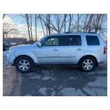 2009 HONDA PILOT TOURING W/NAVI W/DVD *All Wheel Drive* (NO RESERVE)