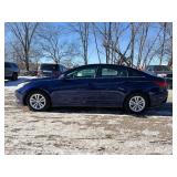 2011 HYUNDAI SONATA GLS *No Accidents* (NO RESERVE)