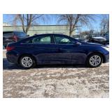 2011 HYUNDAI SONATA GLS *No Accidents* (NO RESERVE)