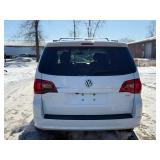 2012 VOLKSWAGEN ROUTAN SEL *No Accidents Reported | Prior Certified Pre-Owned* (NO RESERVE)