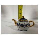 Vintage Gzhel Decorative Porcelain Gold Blue Samovar Topped with Teapot