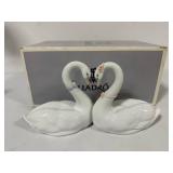 Lladro "Endless Love" Porcelain Swan Figurine #6585