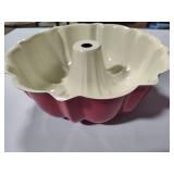 Corningware, NordicWare & Other Baking Pans