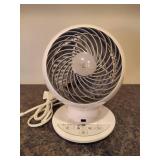 Woozoo Occilating Table Top Fan