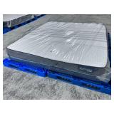 Serta iSeries "100 Series" Firm Hybrid King Mattress - MSRP $1,999.00 - No Reserve!