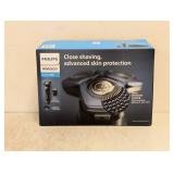 PHILIPS NORELCO SHAVER 6800