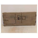 PERLESMITH FULL MOTION TV WALL MOUNT 160LBS