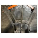 Canvas Work Apron with Zipper Pocket, D-Ring & Front Pockets, Adjustable Straps