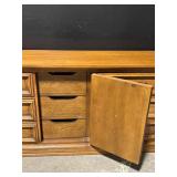 Oak Wood Dresser With Mirror - 6 Drawers & Center Cabinet