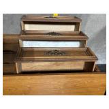Oak Wood Dresser With Mirror - 6 Drawers & Center Cabinet