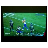 Hitachi CP-WU5505 WUXGA 5000-Lumen HD Home Theater LCD Projector / Projection System with Remote Control and HDMI Cable