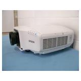 Epson Pro G7100 (H754A) 6500 Lumen XGA 3LCD Projector with Standard Lens, Remote Control and HDMI Cable
