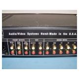 B & K Reference 5 S2 Stereo Preamplifier / Amp