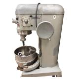 Hobart H-600T 60-Quart Planetary Floor Mixer