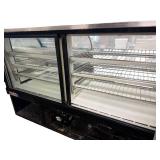 Cooler Display Case/ Rounded Baker Display Lighted Federal