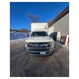 2021 Ford F-550 Super Duty 4WD Box Truck