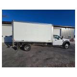 2021 Ford F-550 Super Duty 4WD Box Truck