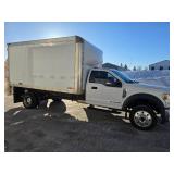 2021 Ford F-550 Super Duty 4WD Box Truck