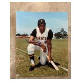 Willie Stargell Autographed 8x10 Baseball Picture