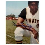 Willie Stargell Autographed 8x10 Baseball Picture