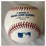 Torii Hunter Signed Baseball Rawlings OMLB Selig Ball Minnesota Twins