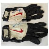 Joe Pepitone Autographed Batting Glove Set - 3x All-Star / 3x Gold Glove