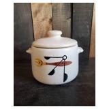 Beautiful mid modern West Bend Bean Pot No cracks or chips