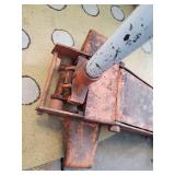 Automotive Floor Jack Consigner States Working needs Grease