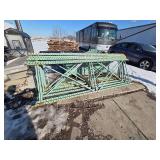 Pallet racking - full shelf