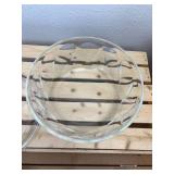 Vintage Teardrop Pyrex 9" Round Casserole Dish with Lid - No Chips or Cracks