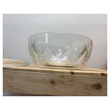 Vintage Teardrop Pyrex 9" Round Casserole Dish with Lid - No Chips or Cracks
